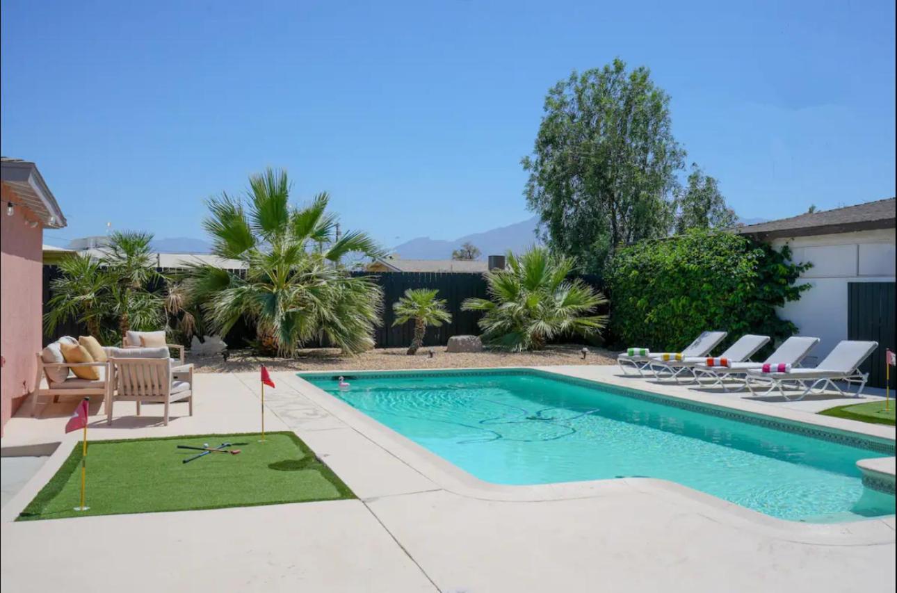 The Pink Cactus - Desert Retreat - Luxe Pool, Golf & Game Room Indio Extérieur photo